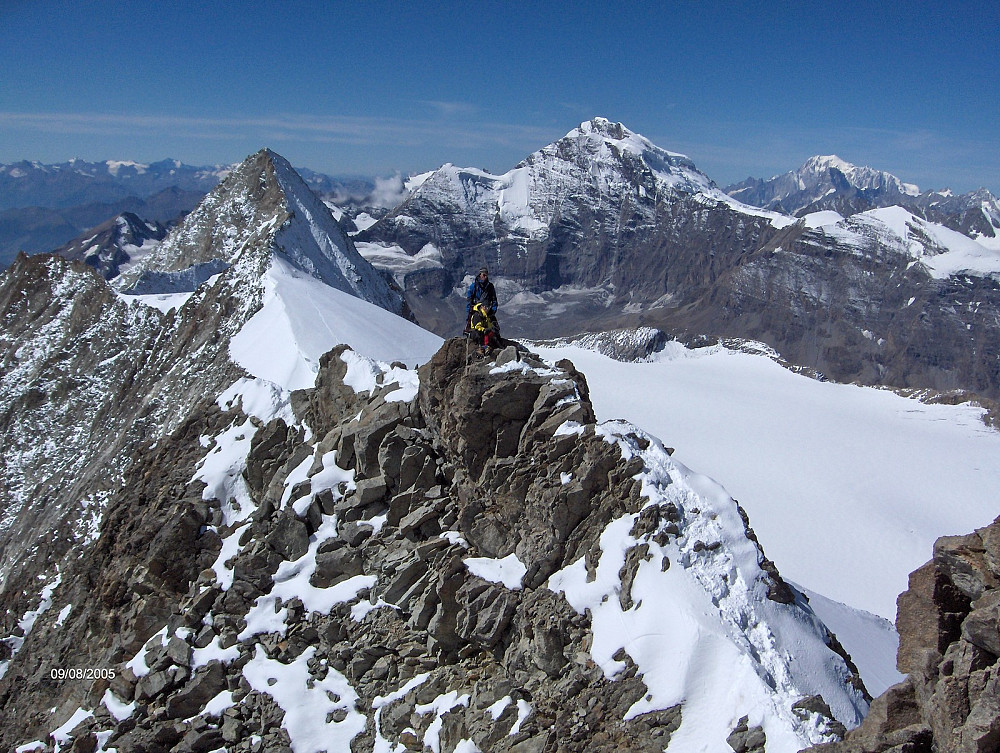 The summit ridge of Mont Blanc de Cheilon: inspiring  and a very fine experience!