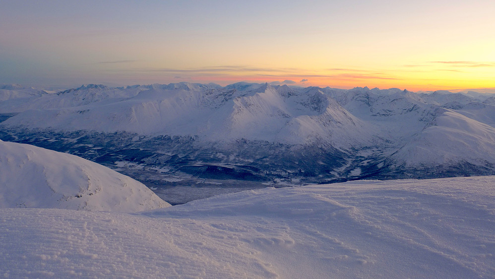 Hamperokken på andre siden av Ramfjord
