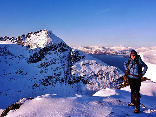 Me and Store Blåmannen in the background. Just like best buddies :-)