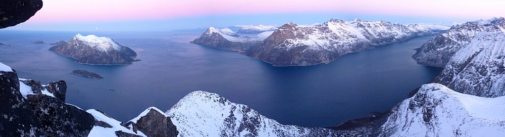 and another panorama from the top, just because it was so stunning :-)