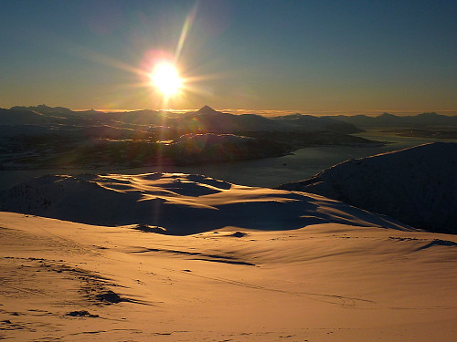Lush, golden sun-illuminated snow. More of the good life.