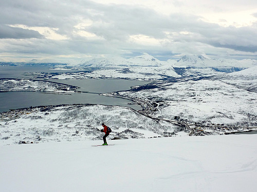 Gentle slopes with wet and heavy snow didn't help to get down very quickly!