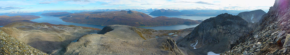 View from the last part up to the top, towards Vannøya (leftmost), Reinøya (centre), Lyngen (centre, back) and rest of the mainland