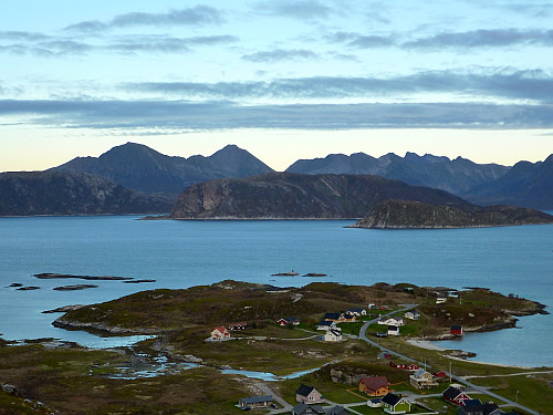 Tilbakeblikk mot Kvaløya