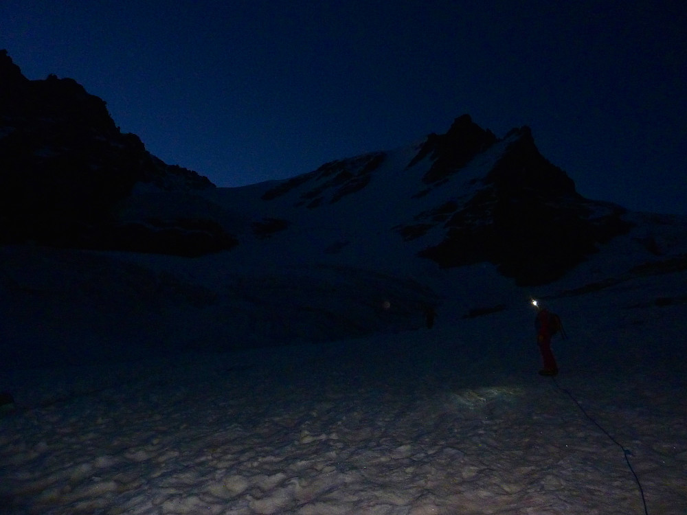 Before dawn on the walk in to the face. It doesn't seem too steep once we are closer.