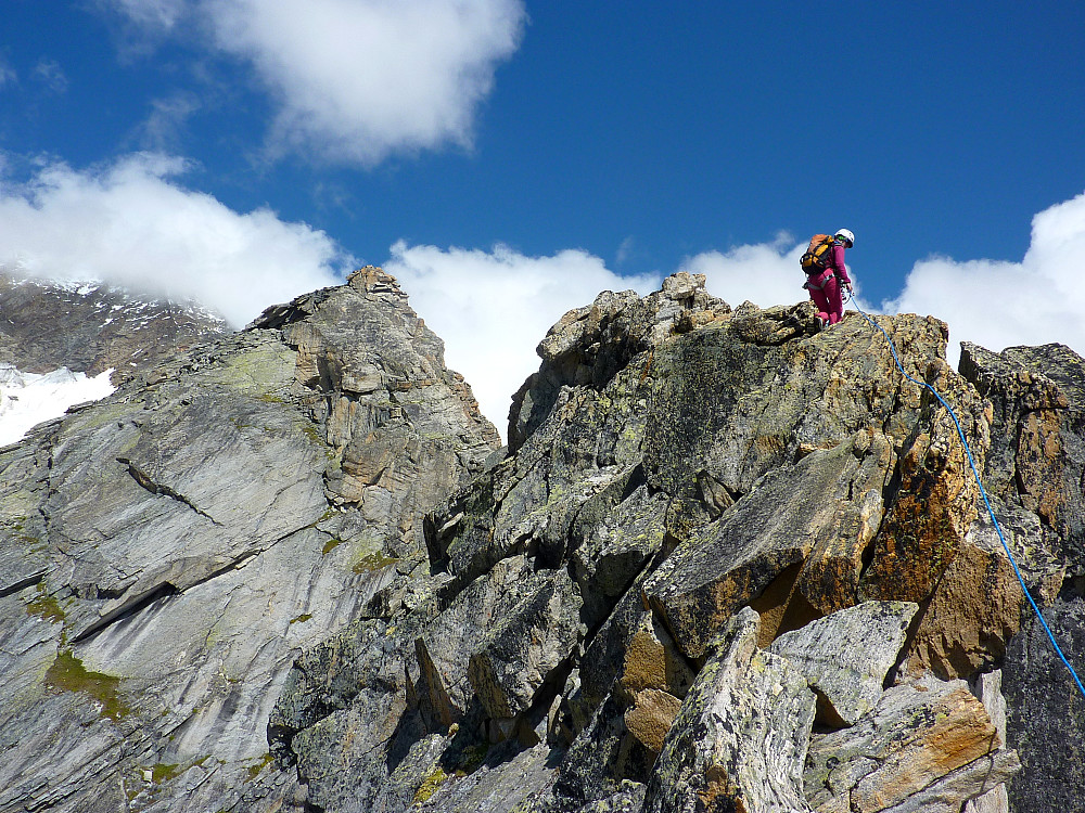 The ridge towards the final horn
