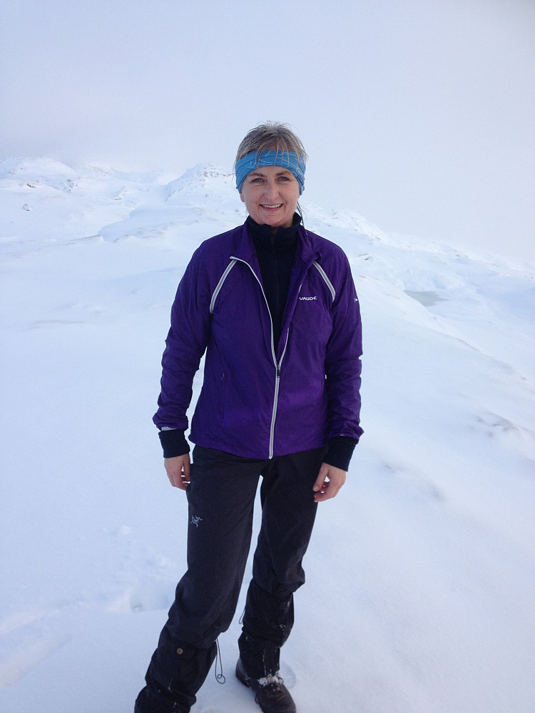 Heidi Lise på Svartegga. Kong vinter har kommet!