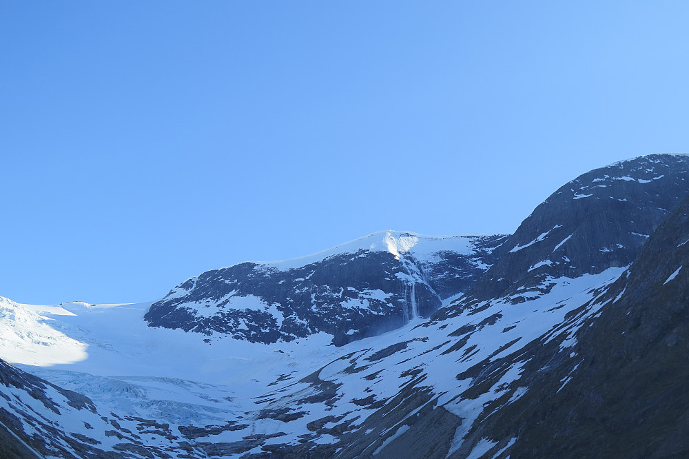 Det raser fra Bødalsfjellet