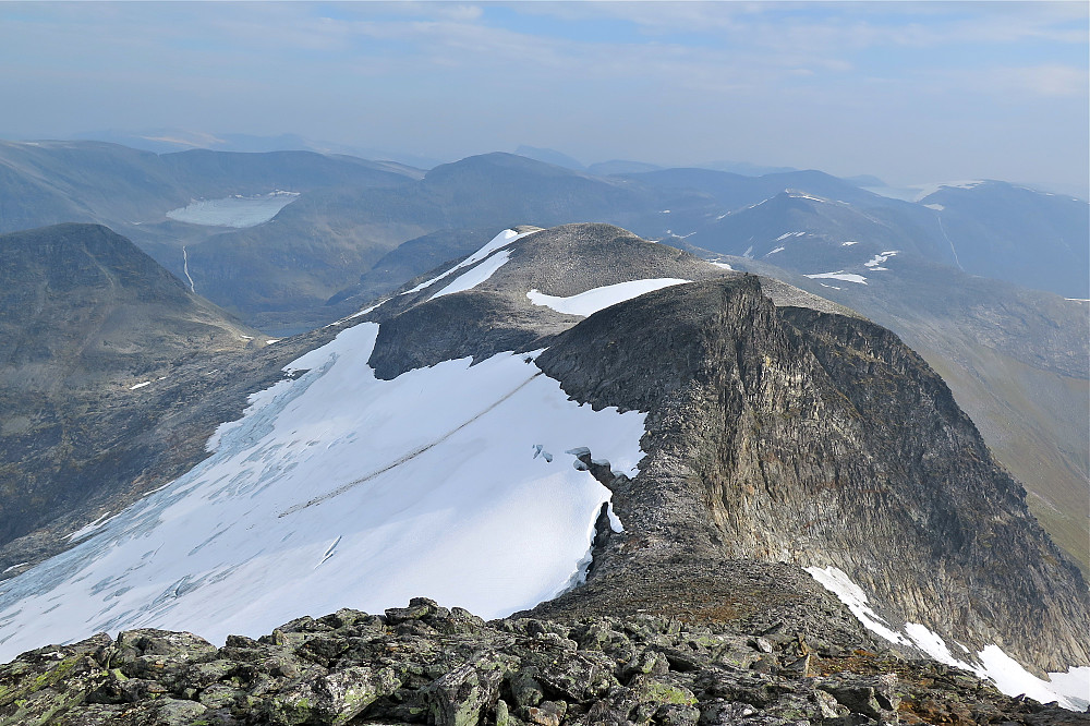 Ruta videre mot Hammarsnibba over et par grønne piler :-) Den første var litt mer utfordrende enn først anntatt