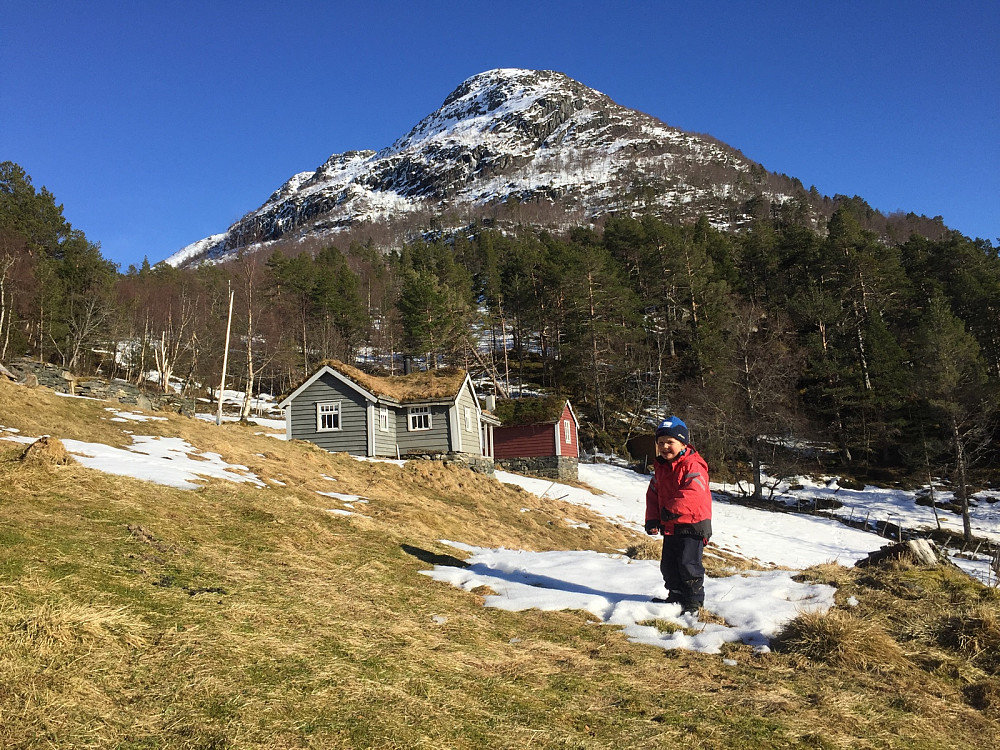 Lotsbergstøylen og Lotsbergnibba 