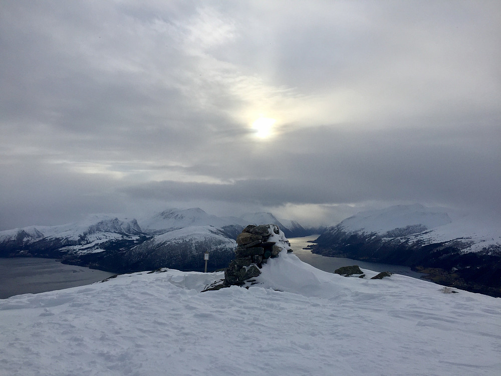 Fikk faktisk gløtt av sol også !