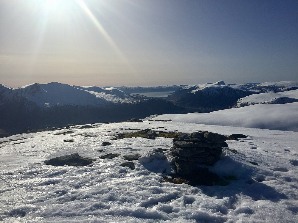 Vikesandfjellet 748