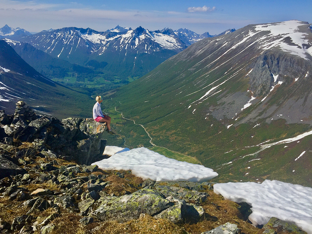 Langhornet 1229 med fantastisk utsikt mot Kvistaddalen