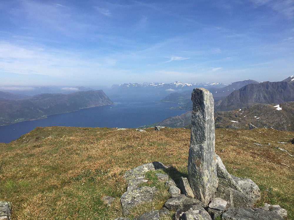 Herlig utsikt innover Rovdefjorden