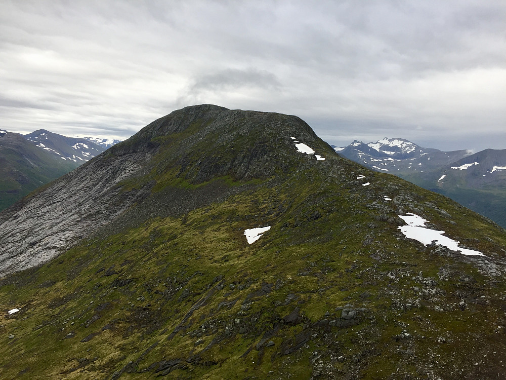 Mot Breidfjellet fra ryggen mot Jamtetind 