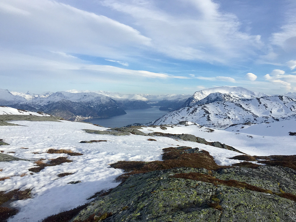 Fra Maragjølbakken mot Hornindalsvatnet