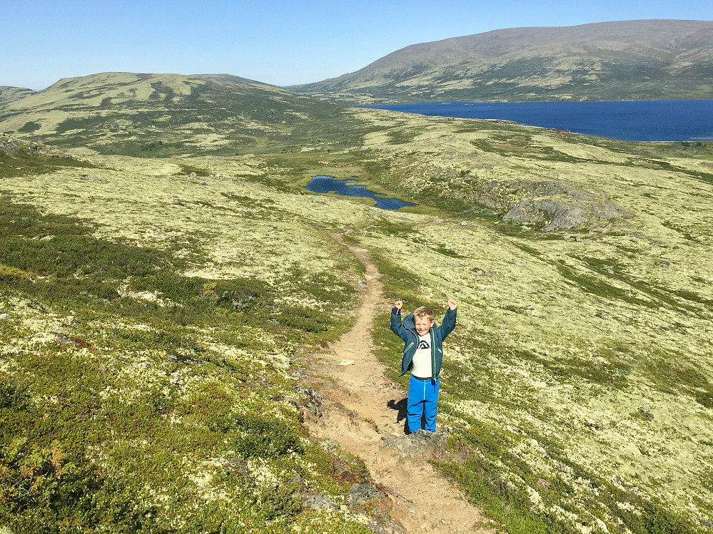 På vei opp til Melkampen fra
Marsjøen