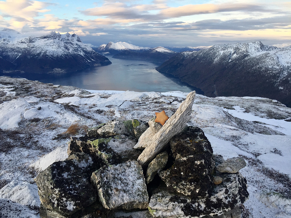 Pepperkakekos på yndlingstoppen!