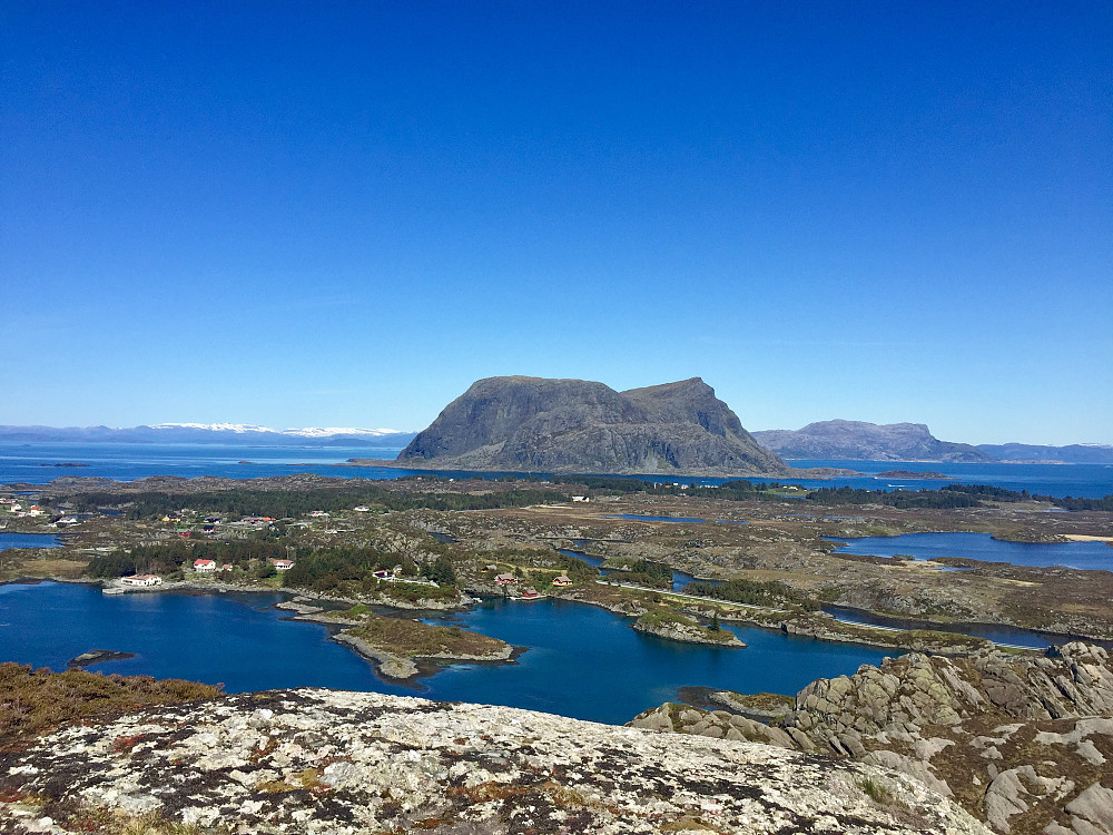 Litt av utsikta fra toppen