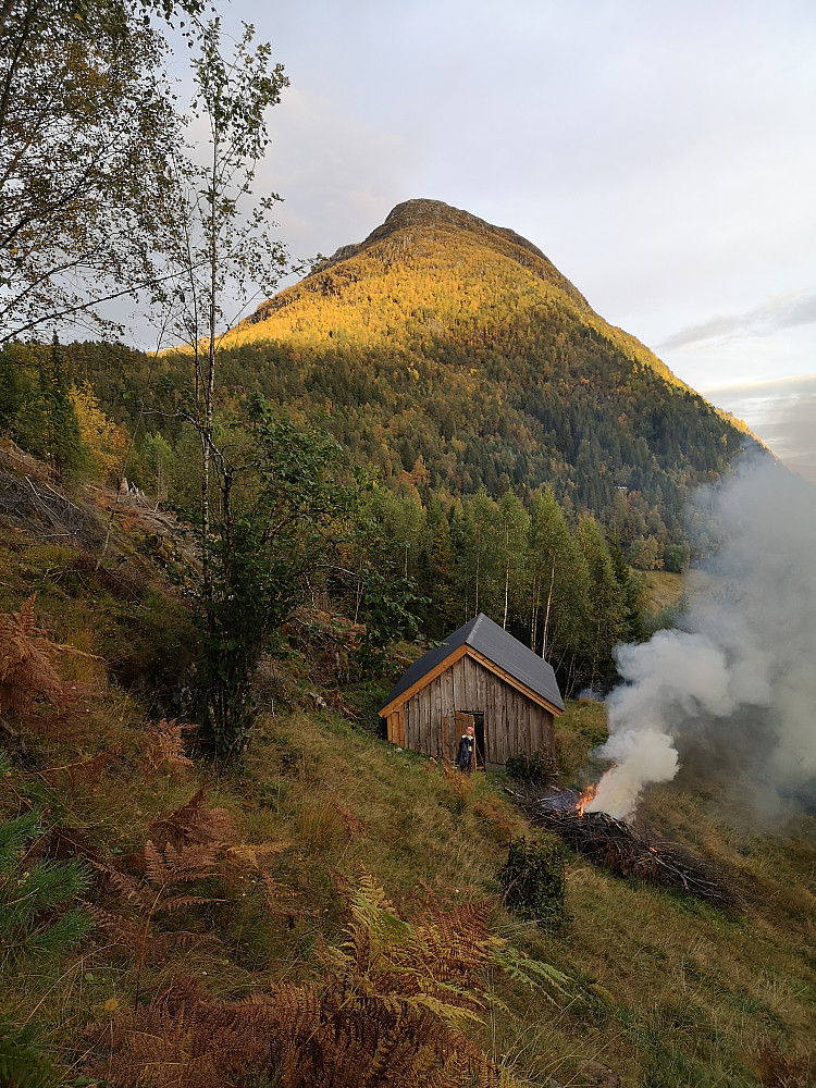 Bålbrenning ved Gardfjøsen 