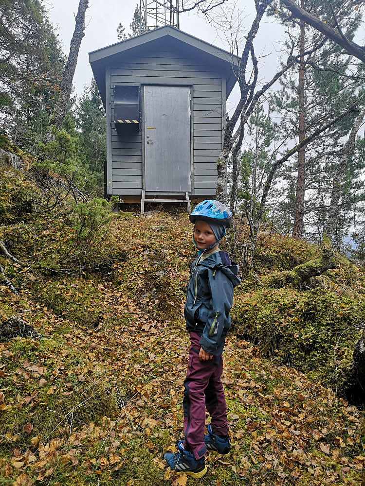 En tur opp til masta på Klsiva