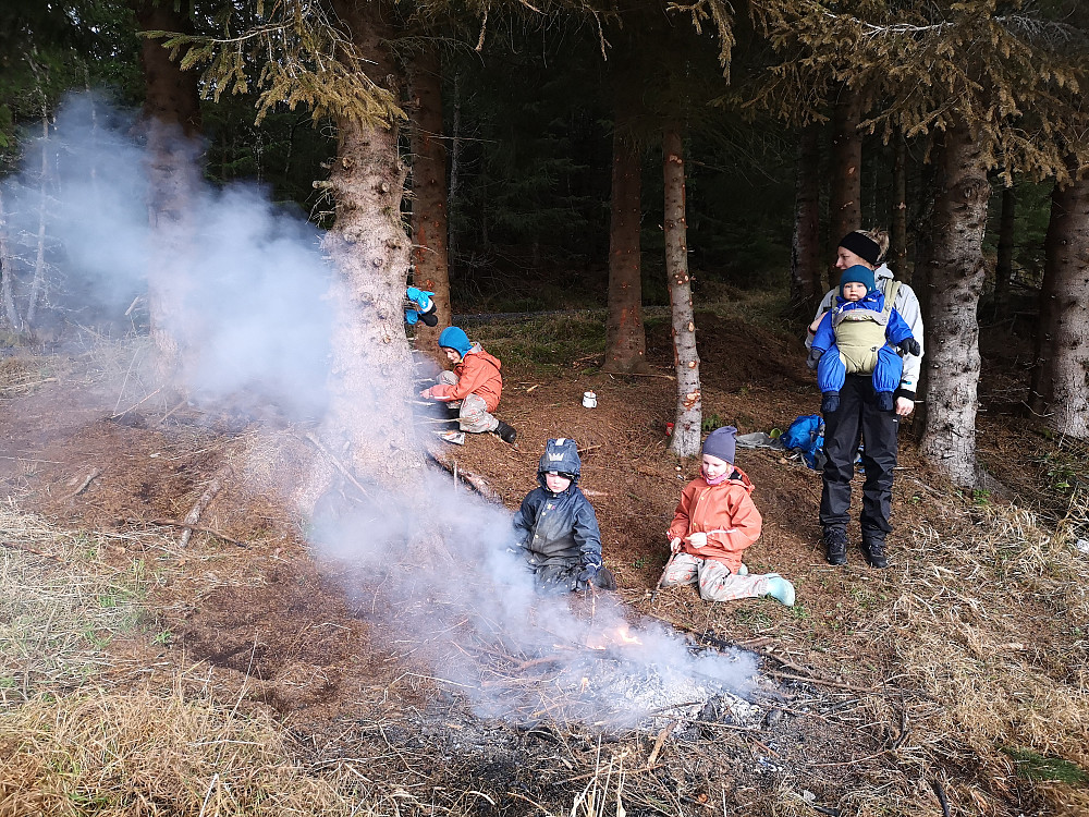 Juletrehogst senere med fsm Kruse