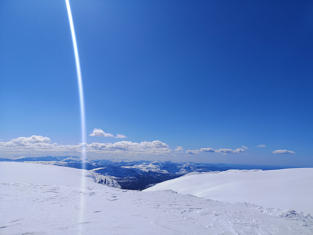 I retning grøndalen og Nordalsfjorden. 