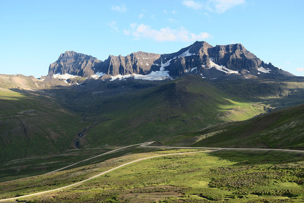 The Dyrfjöll mountains seen from north. Dyrfjallstindur to the left, Ytra-Dyrfjall (Súla) to the right, and Fremra-Dyrfjall hidden behind