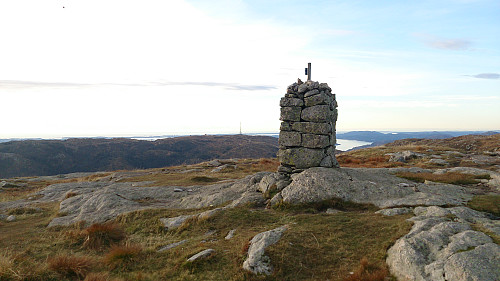 The cairn at Alfjellet
