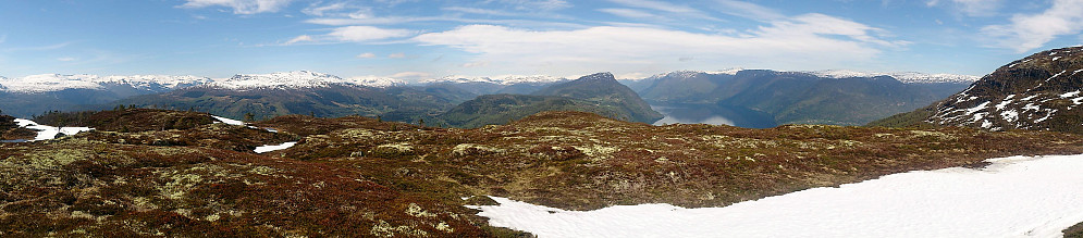 North from Skinarfjellet