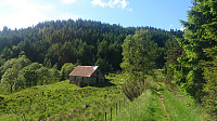 Small barn at the start of the valley