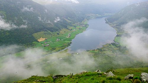 Dalavatnet from the descent