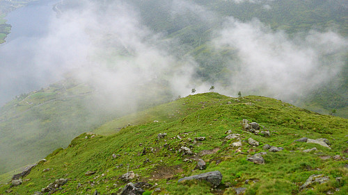 The trail from the descent