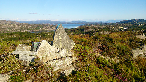 The cairn at Stortårnet