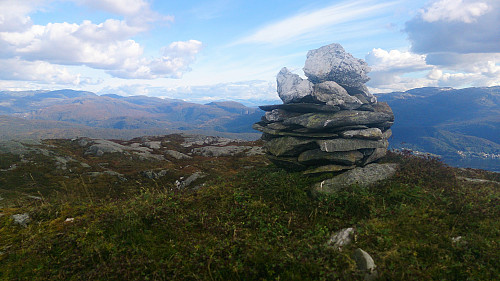 The cairn at Raudfjell