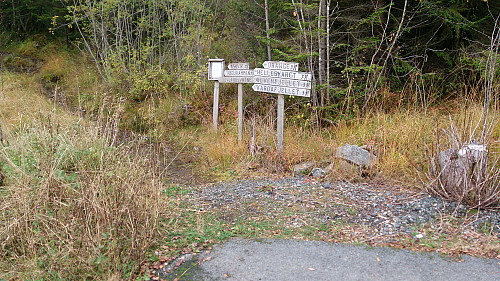 Looking back at the end of the trail at the Rolls Royce parking lot