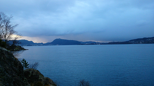 View southwest from Midtneset