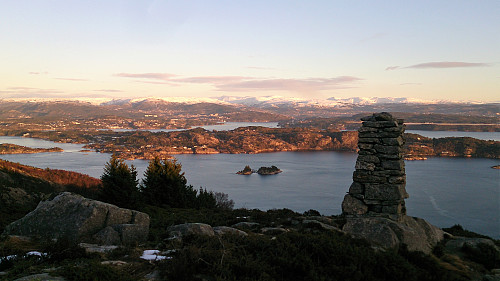 View from halfway up Nilskløyvo
