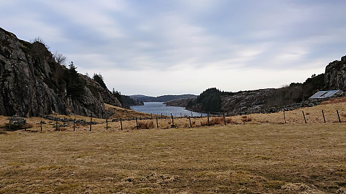 Vassenden (just west of Kallestad)