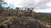 Old shelter at Skantane