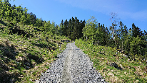 The start of the gravel road