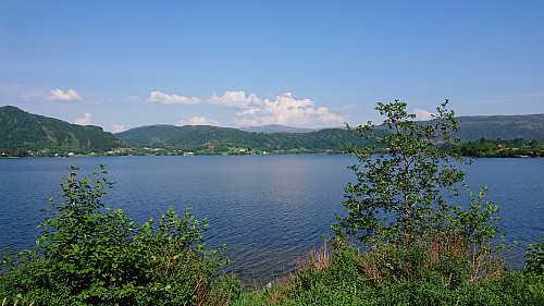 Kalandsvatnet from the south