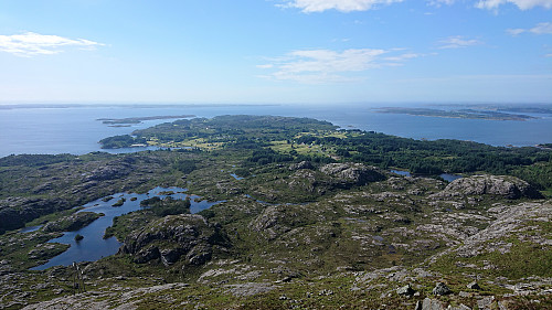 View towards Skjelanger from the ascent of Eldsfjellveten