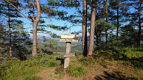 The visitor register at Jerfjellet