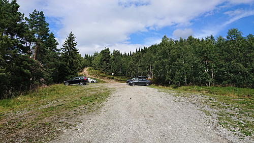 The parking lot next to Svartavassgrovi