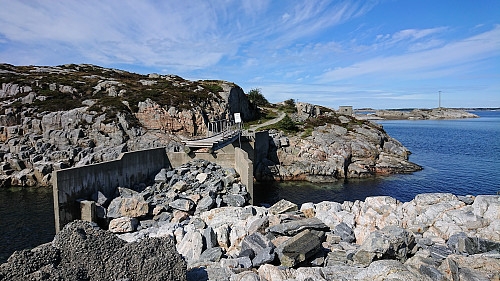 Bridge to the remains of the old wave power plant