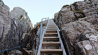 Steep stairs up to Øvrebotnen