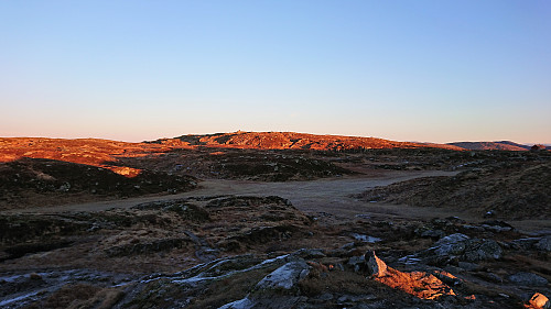 Looking back at the highest point at Byfjellene