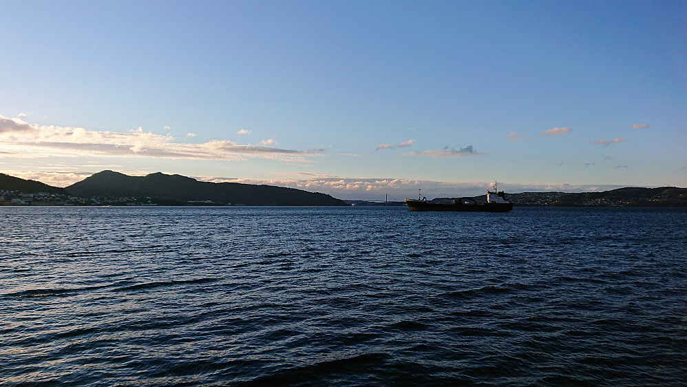 View from Svineryggen (just north of Måseskjæret)