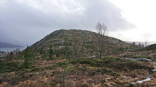 Approaching Melshovden